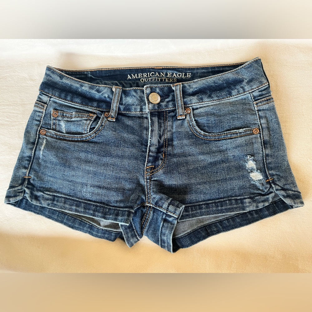American Eagle Outfitters Stretch Shortie Jean Shorts: Size 4